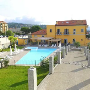 Canepa Appart hôtel Diano Marina