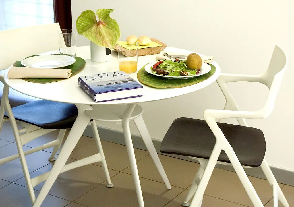 ريفانازّانو Residence Alleterme شقة فندقية